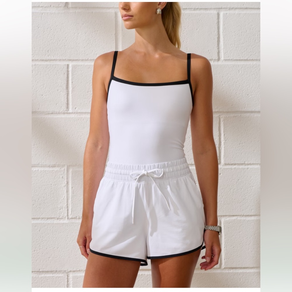 Abercrombie YPB sculptLUX Hybrid Onesie - White, Size Medium, NWT